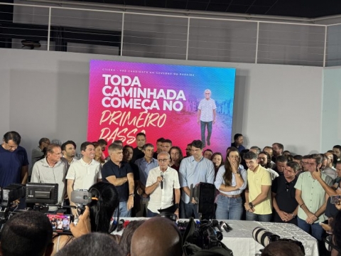 Cícero disse que será candidato