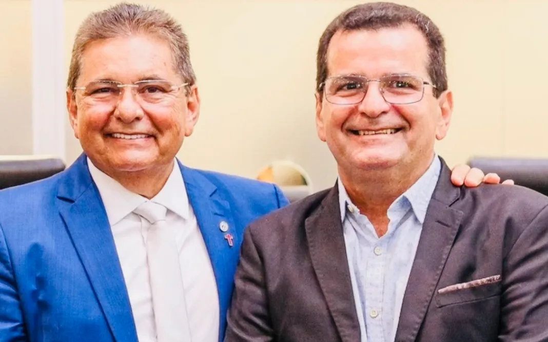 Adriano Galdino e Luciano Sérgio, novo Secretário nomeado