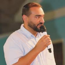 Jan: indecisão ou oportunismo?
