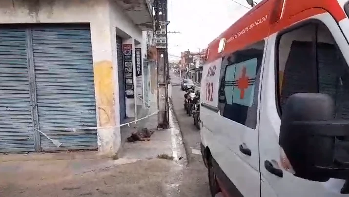 Abandonado, no Centro de Capital a violência reina
