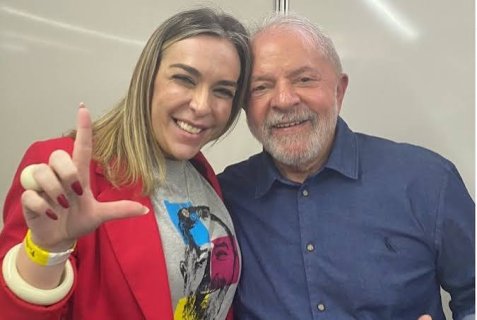 Ele fez um X de sangue na minha testa, diz empresária