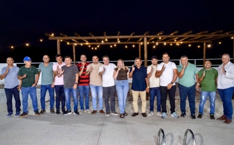Efraim recebeu importante apoio em Cruz do Espírito Santo