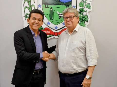 João e Alvino, engatilhando compromissos