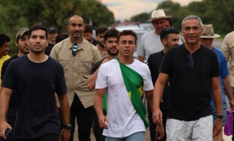 Caminhada pela Liberdade domina as redes sociais
