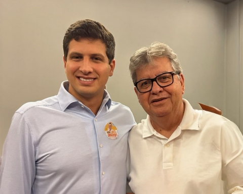 Campos vem prestigiar evento do PSB de João