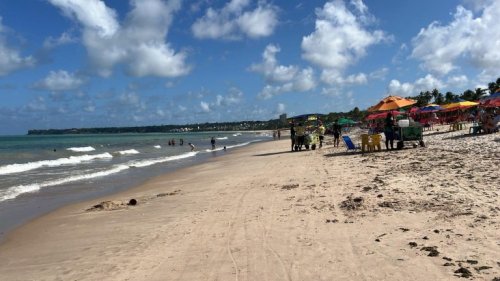 EM JAMPA: Esgotos continuam jorrando para o mar e afugentando banhistas; veja relatório da Sudema